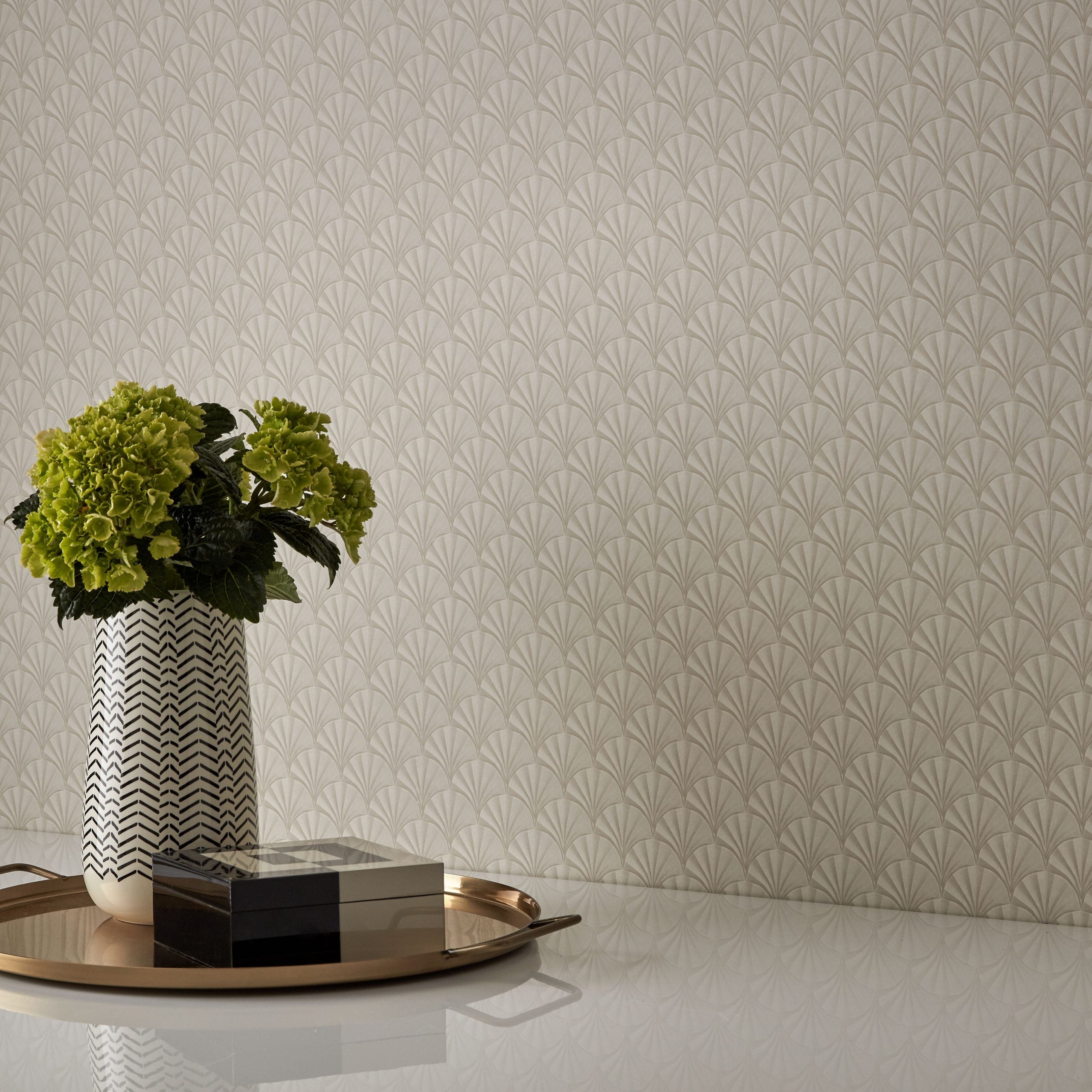 1838 Wallcoverings Elodie Behang 1907-142-01 - Ivory Cream