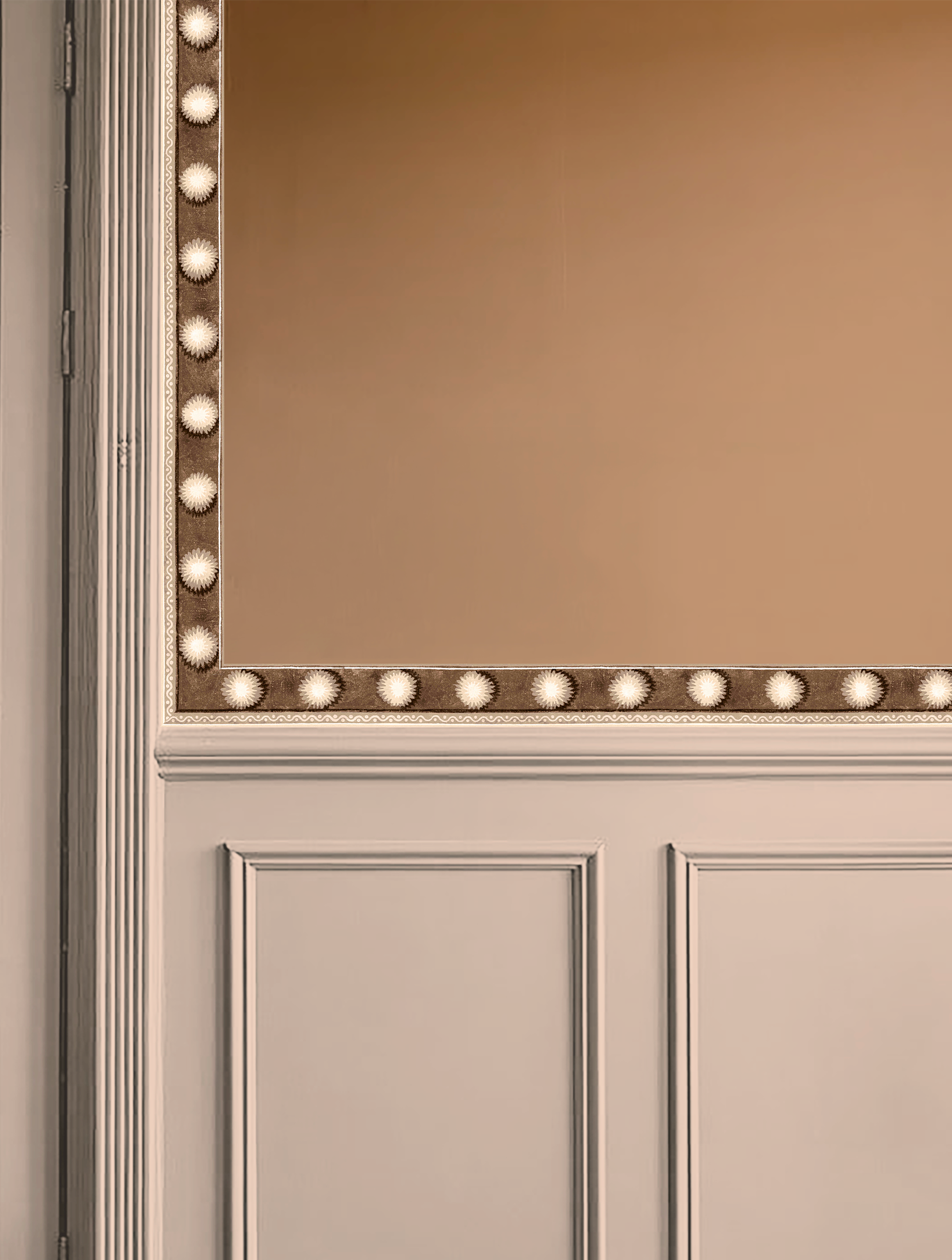 Antoinette Poisson Soleils Fries 119A