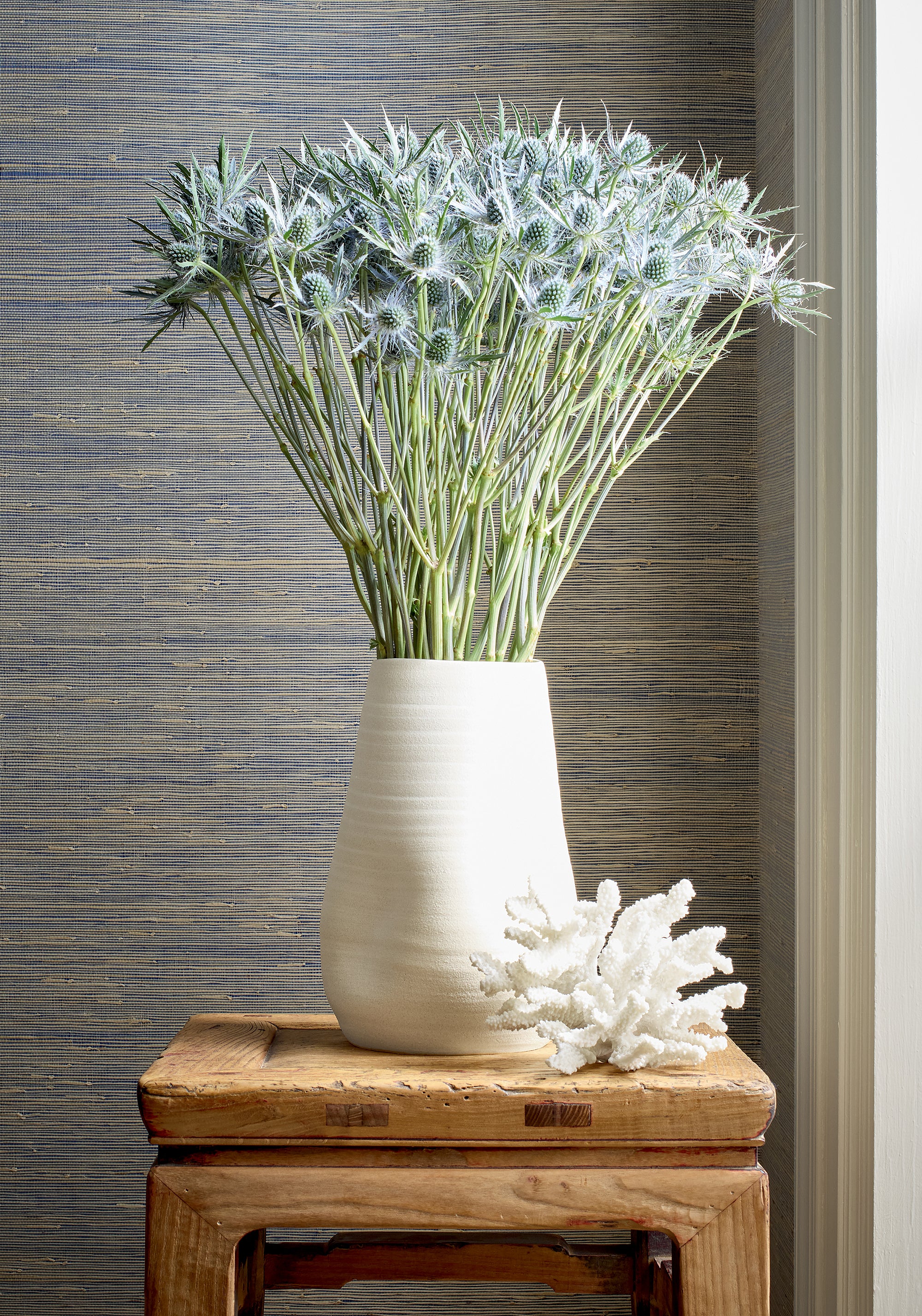 Thibaut Grasscloth Resource 6 Sydney Behang T19652 - sfeerbeeld