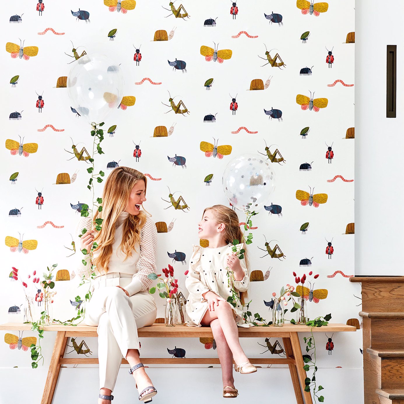 Harlequin Garden Friends Behang 112635 — LAB COLOUR THE WORLD