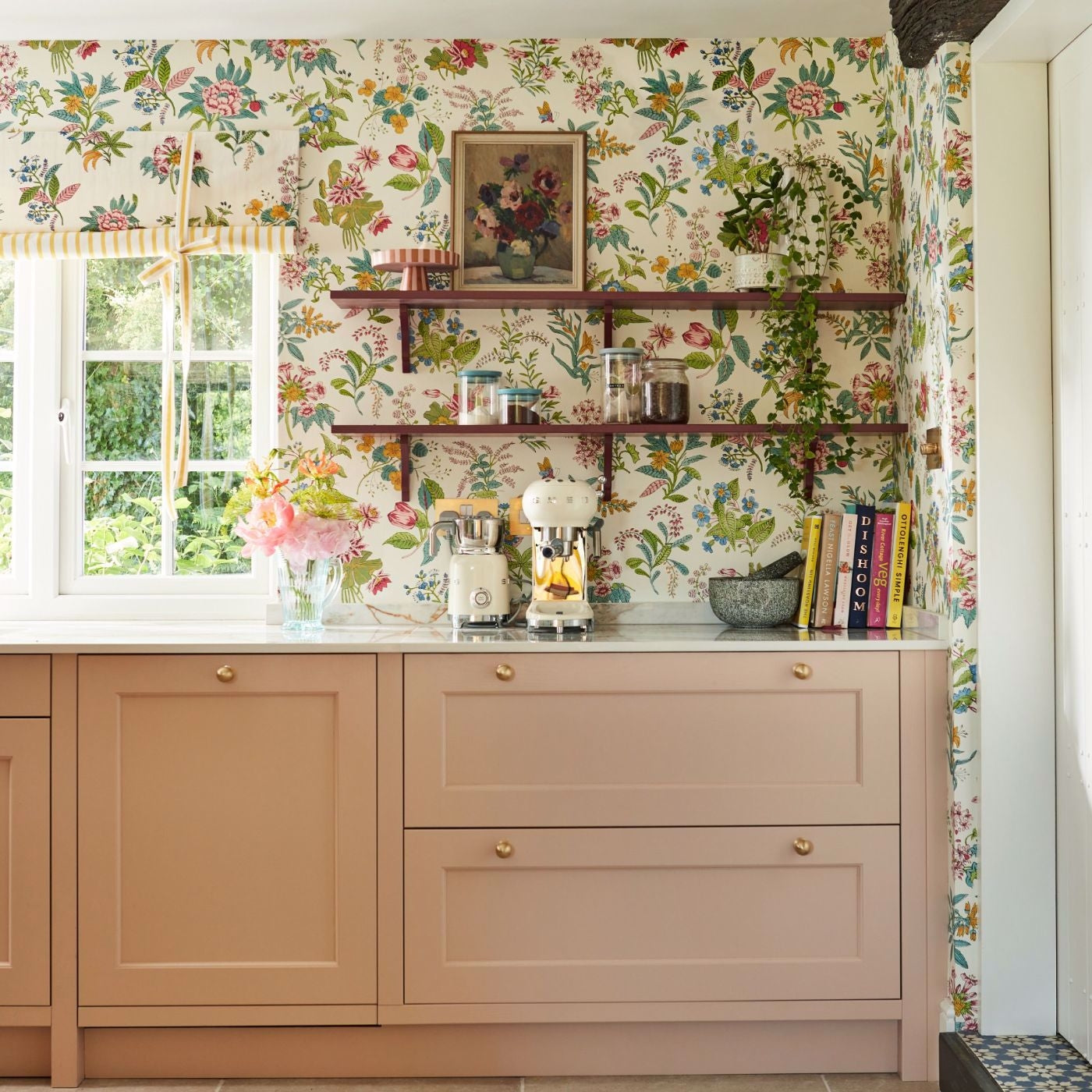 Harlequin Woodland Floral Wide Width Behang 113059 — LAB COLOUR THE WORLD