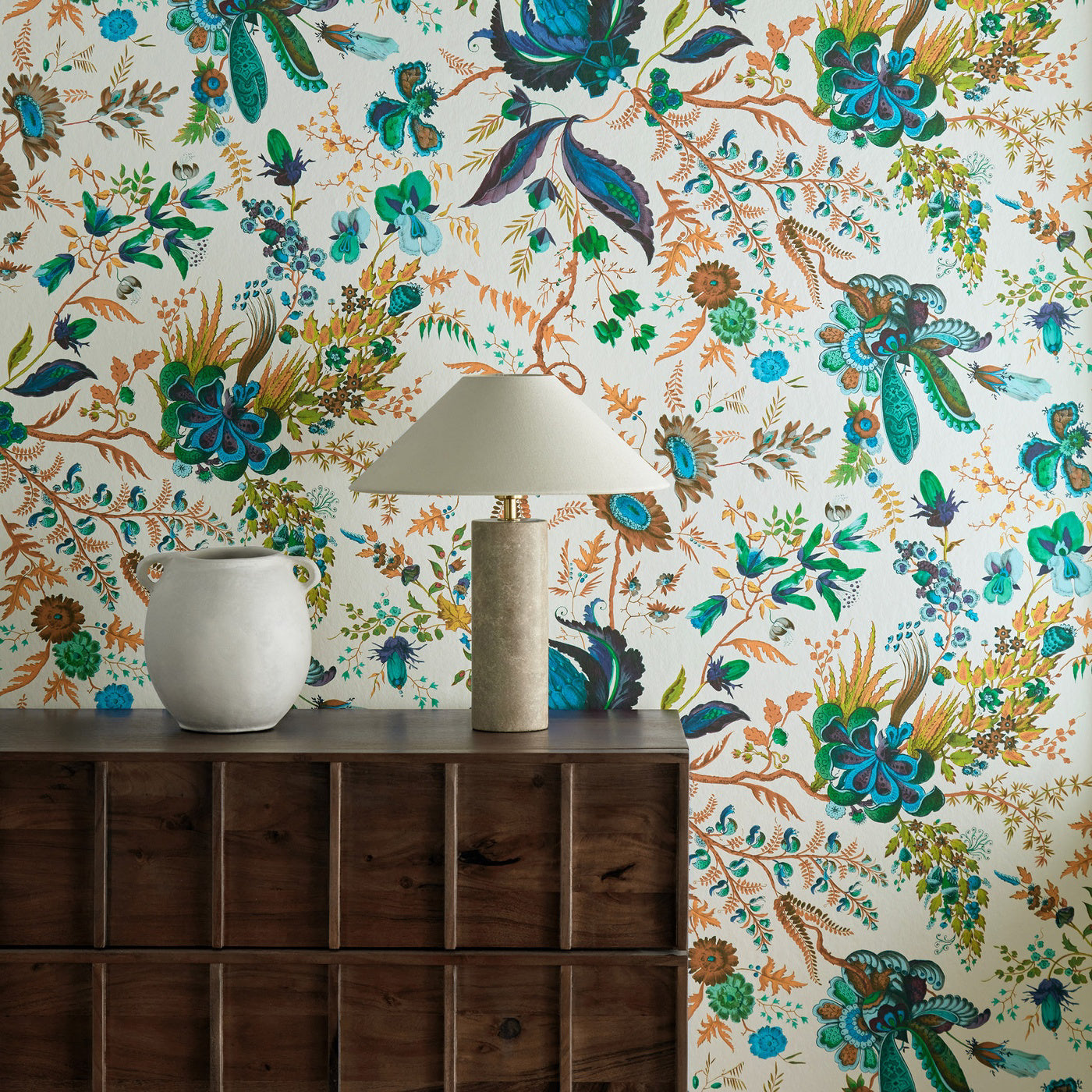 Harlequin Wonderland Floral Wide Width Behang 113067 — LAB COLOUR THE WORLD