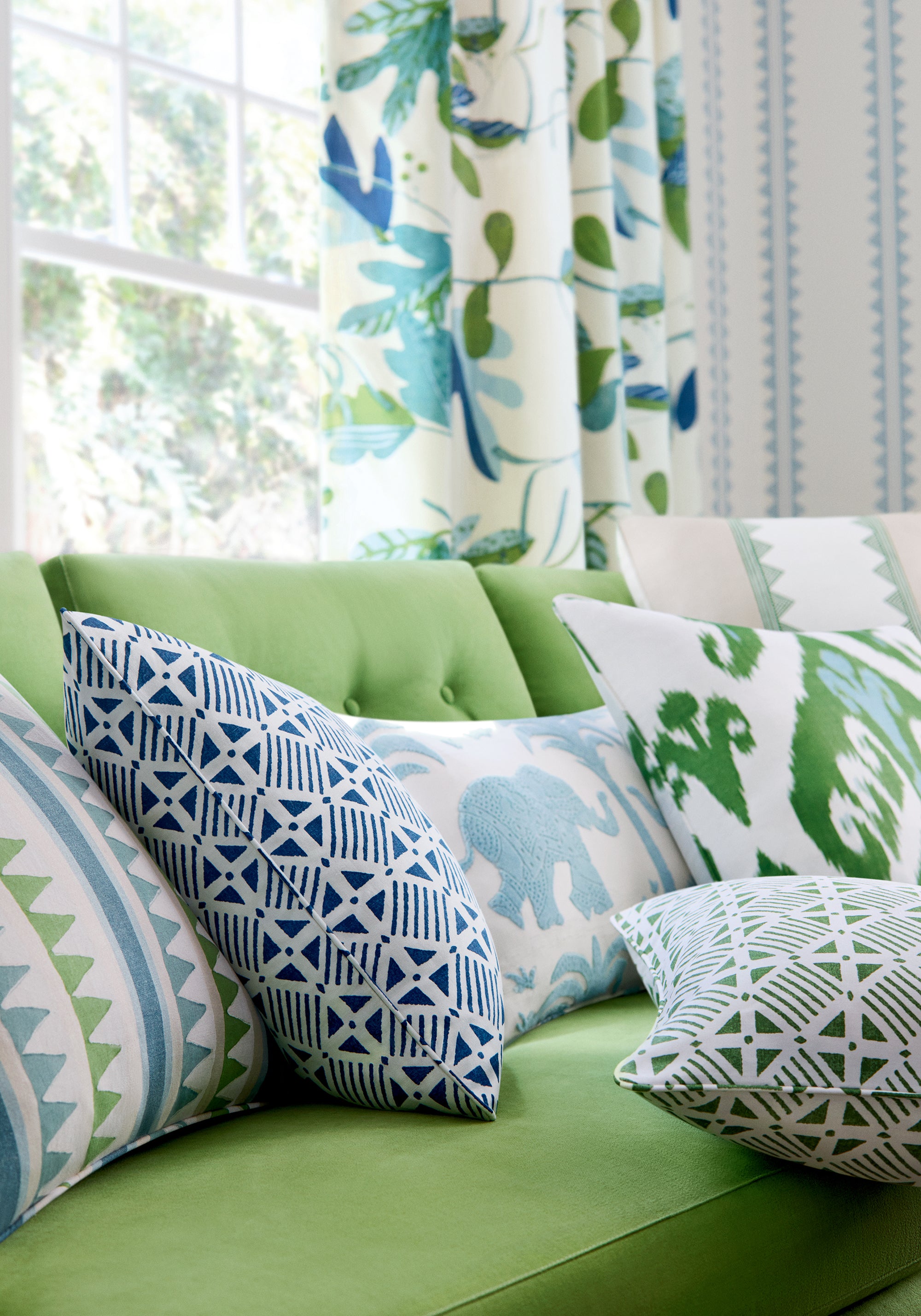 Thibaut Kismet Agave Stripe Behang T16228 - sfeerbeeld
