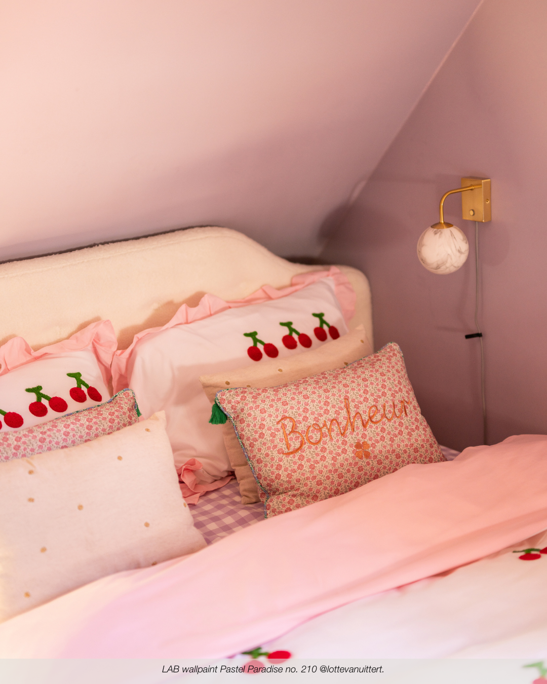 PASTEL PARADISE NO. 210