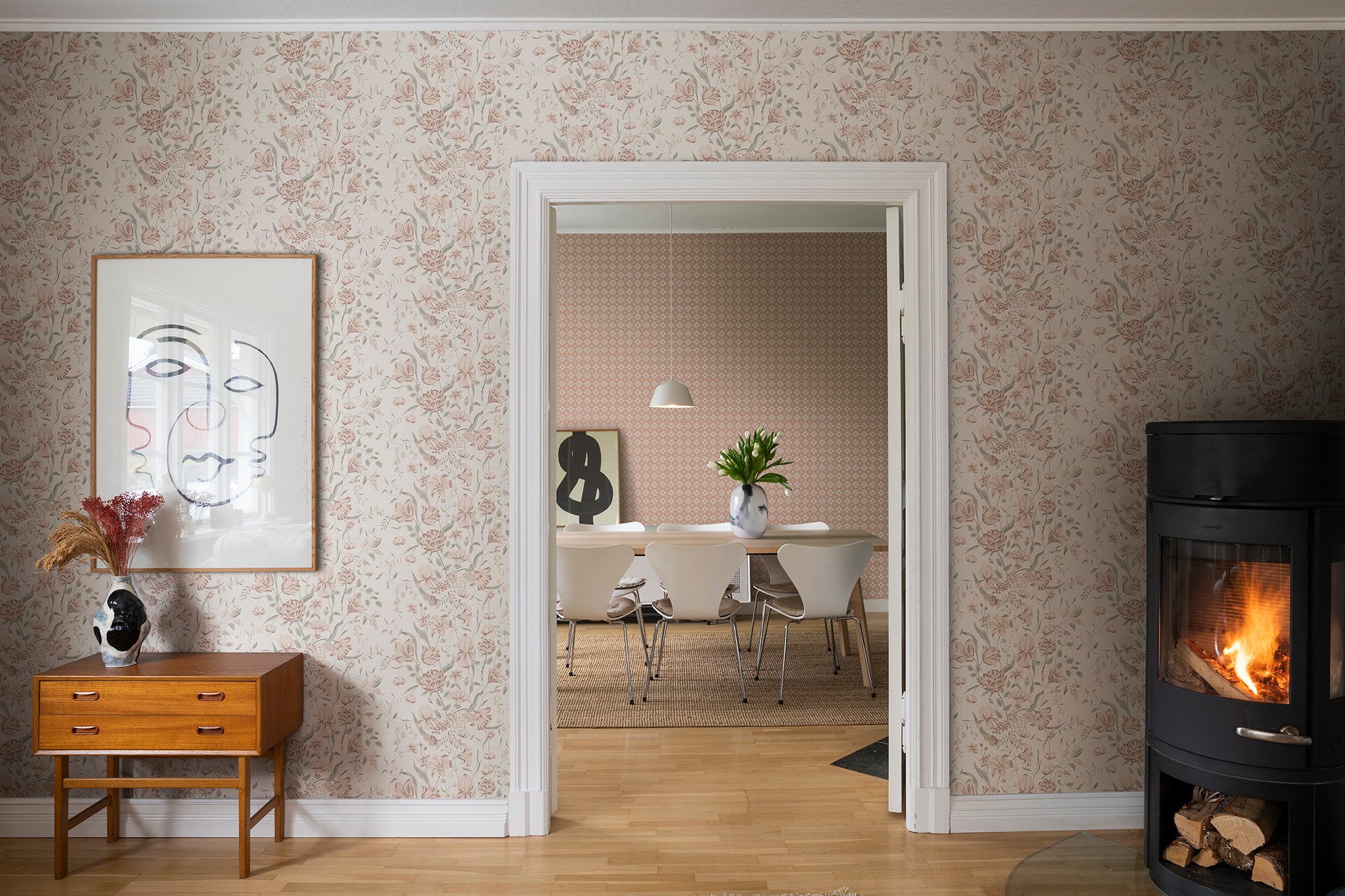 Sandberg Karins Bukett Behang S10164 - Powder Pink