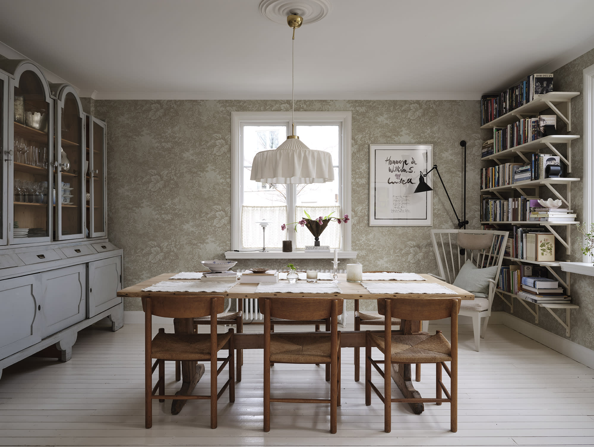 Sandberg Forest Toile Behang S10404 - Sandstone