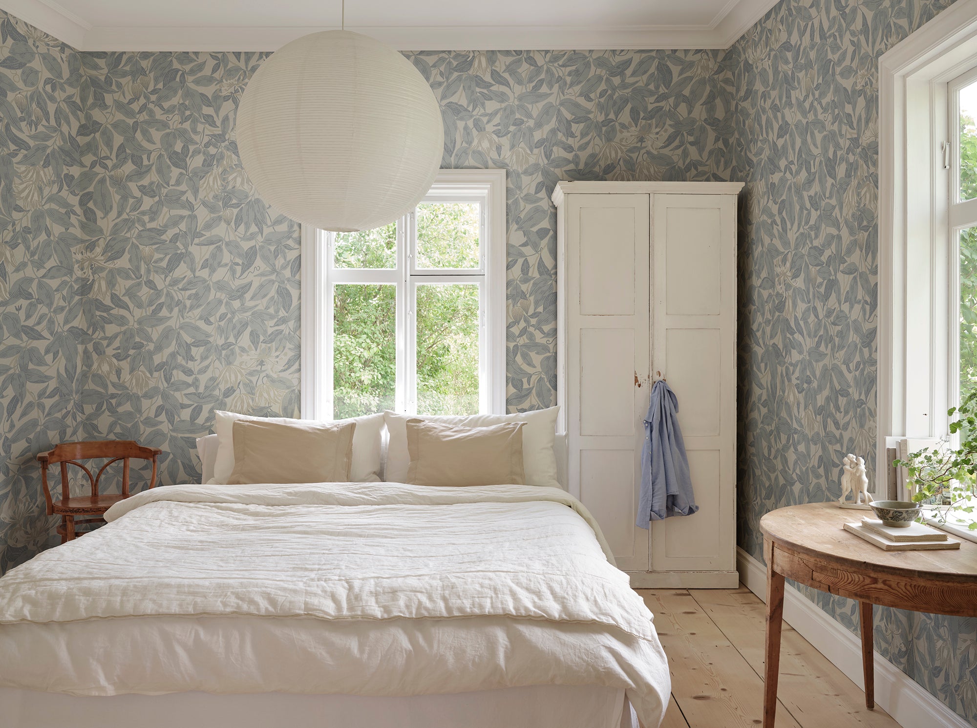 Sandberg Linnea Mural Behang S10719 - Misty Blue