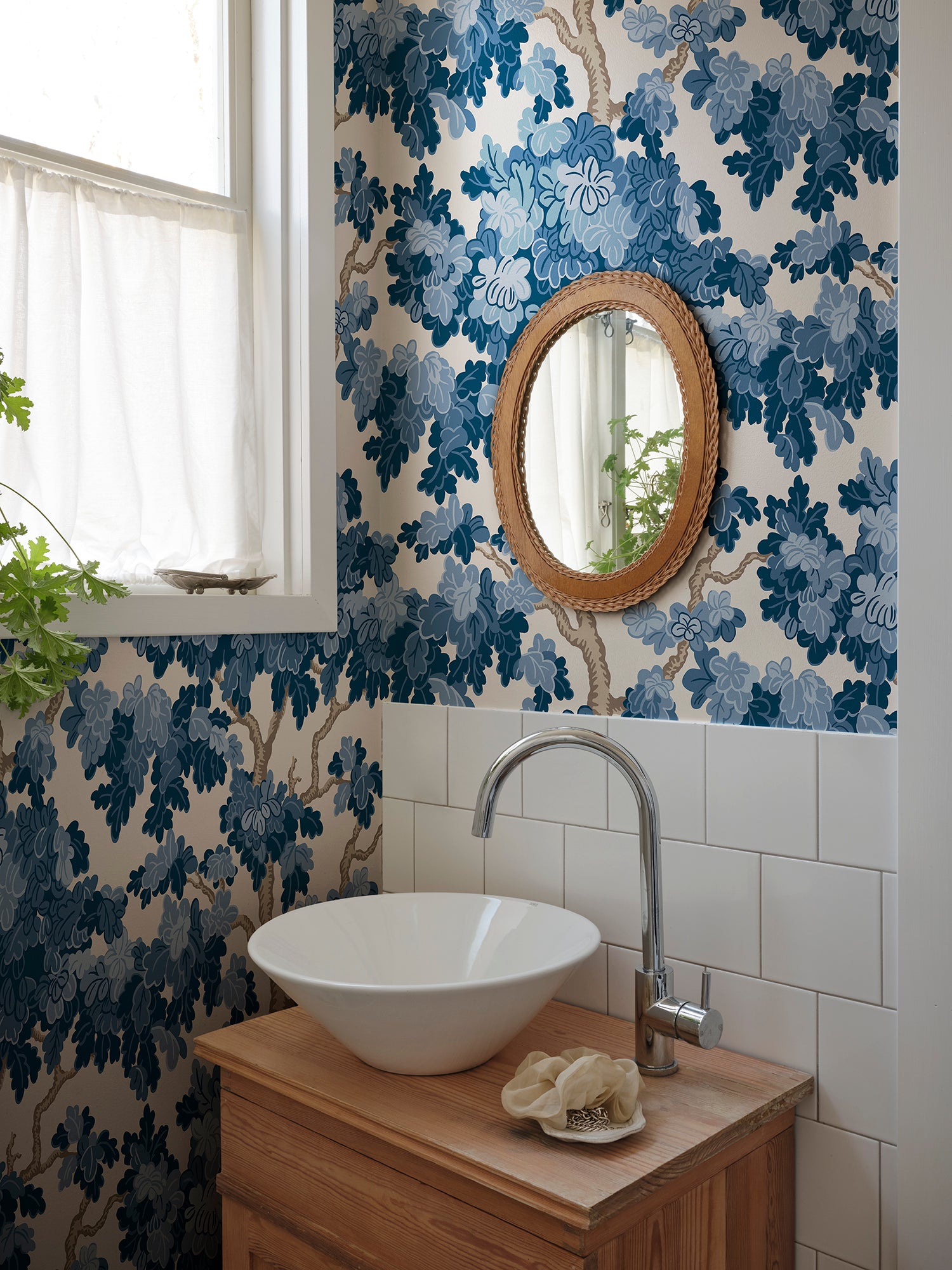 Sandberg Eken Behang S10791 - Blue