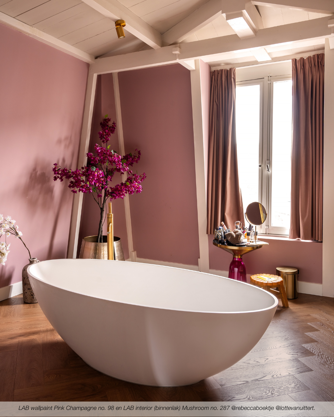 Pink champagne no. 98