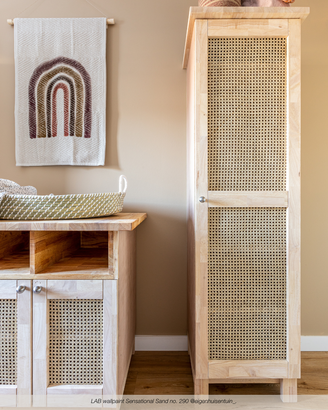 SENSATIONAL SAND NO. 290