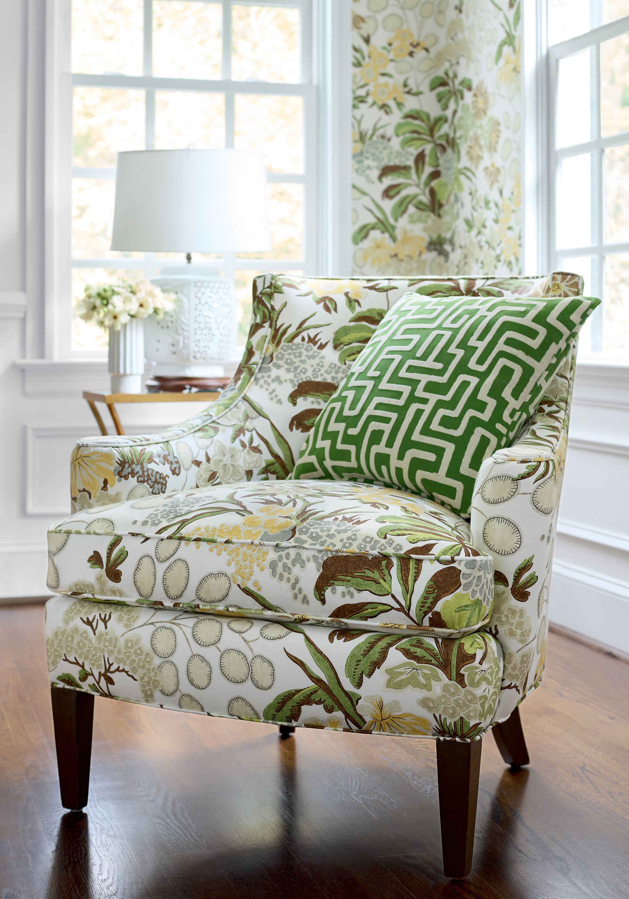 Thibaut Sojourn Meadow Behang T42035 - sfeerbeeld