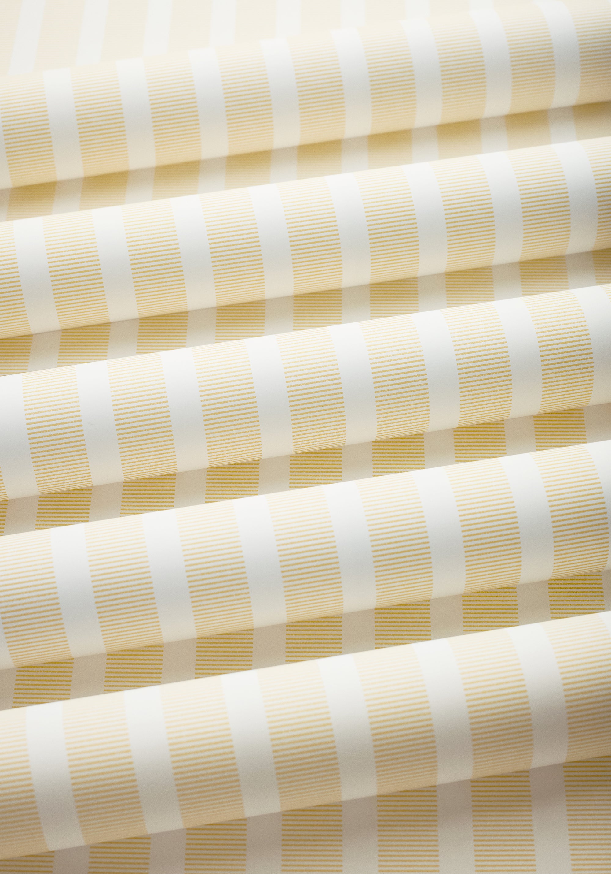 Thibaut Stripes & Checks Resource Railway Stripe Behang T44033 - sfeerbeeld
