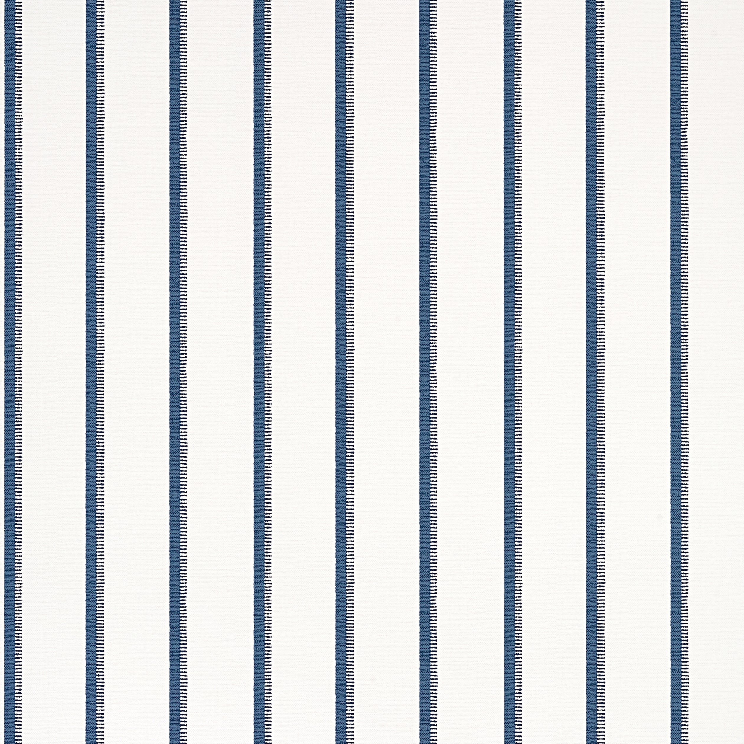 Thibaut Notch Stripe Behang T10262 - Navy and White