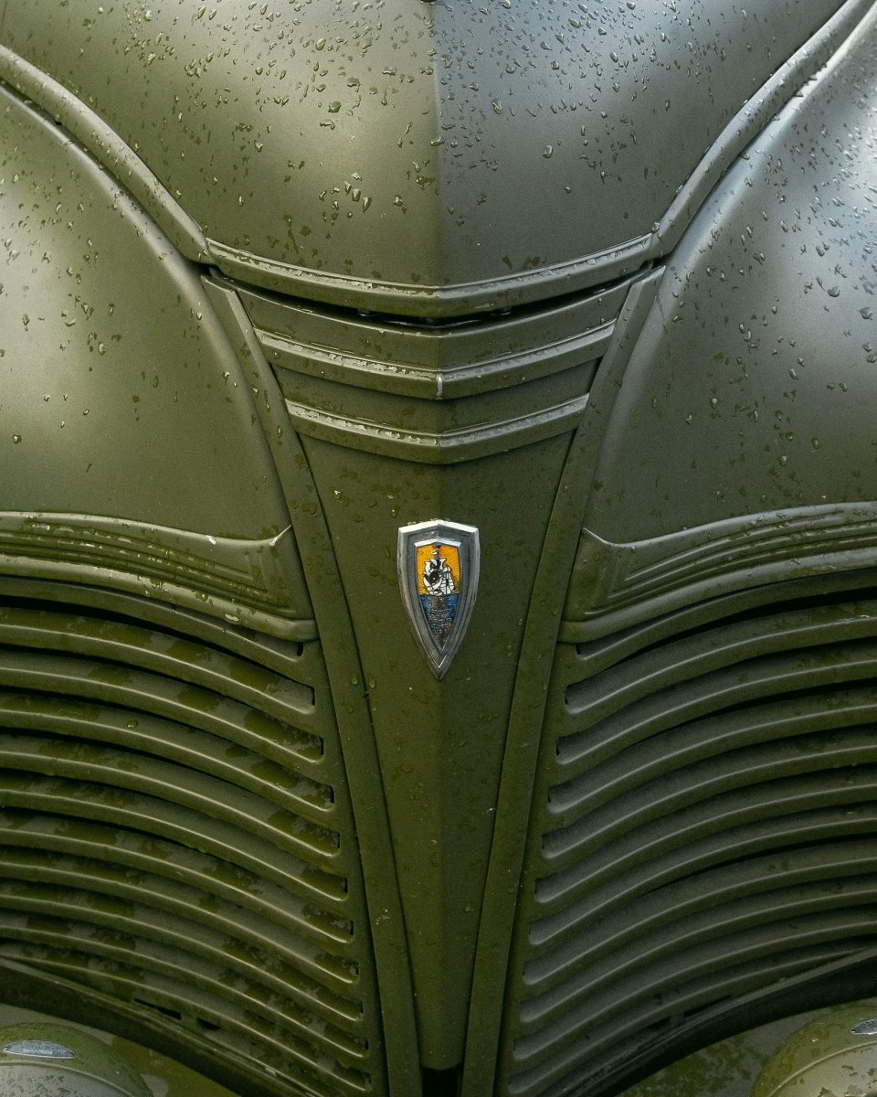 ARMY GREEN NO. 211 - LAB COLOUR THE WORLD