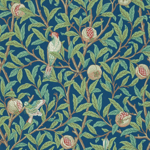 Morris & Co. Bird & Pomegranate Behang 216815 - LAB COLOUR THE WORLD