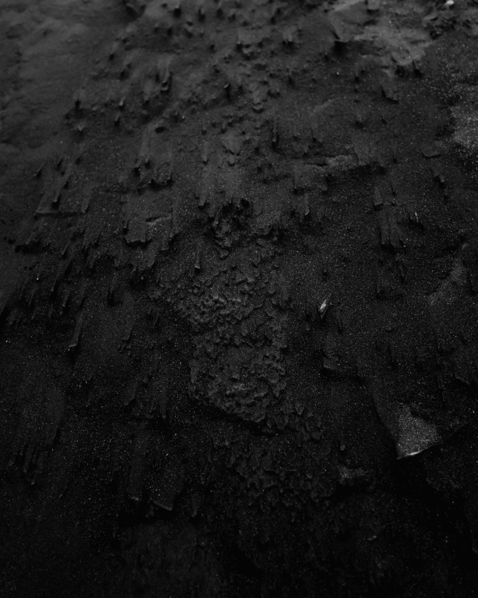 BLACK CLAY NO. 40 - LAB COLOUR THE WORLD