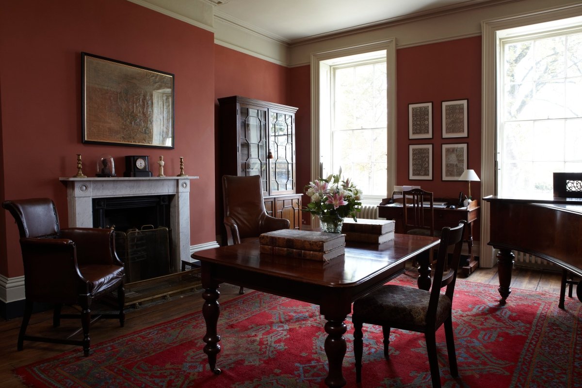 Book Room Red no. 50 - LAB COLOUR THE WORLD