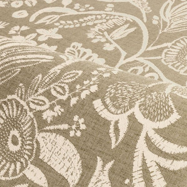 Casamance Broderies Pastel behang 76960916 - LAB COLOUR THE WORLD