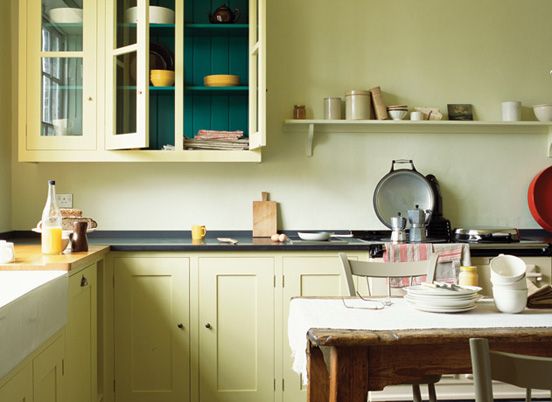 Churlish Green no. 251 - LAB COLOUR THE WORLD