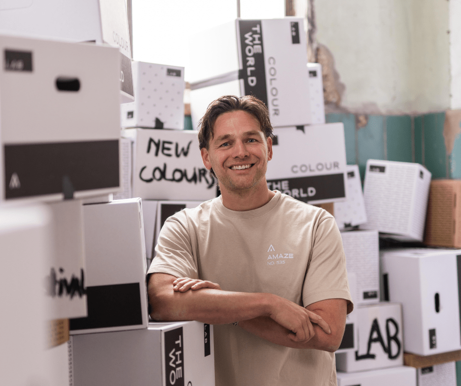 COLOUR YOUR BUSINESS - LAB COLOUR THE WORLD