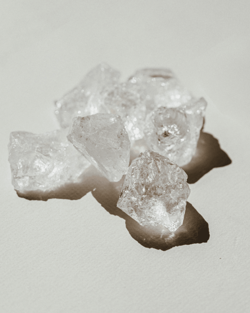 CRYSTAL BRUT NO. 307 - LAB COLOUR THE WORLD