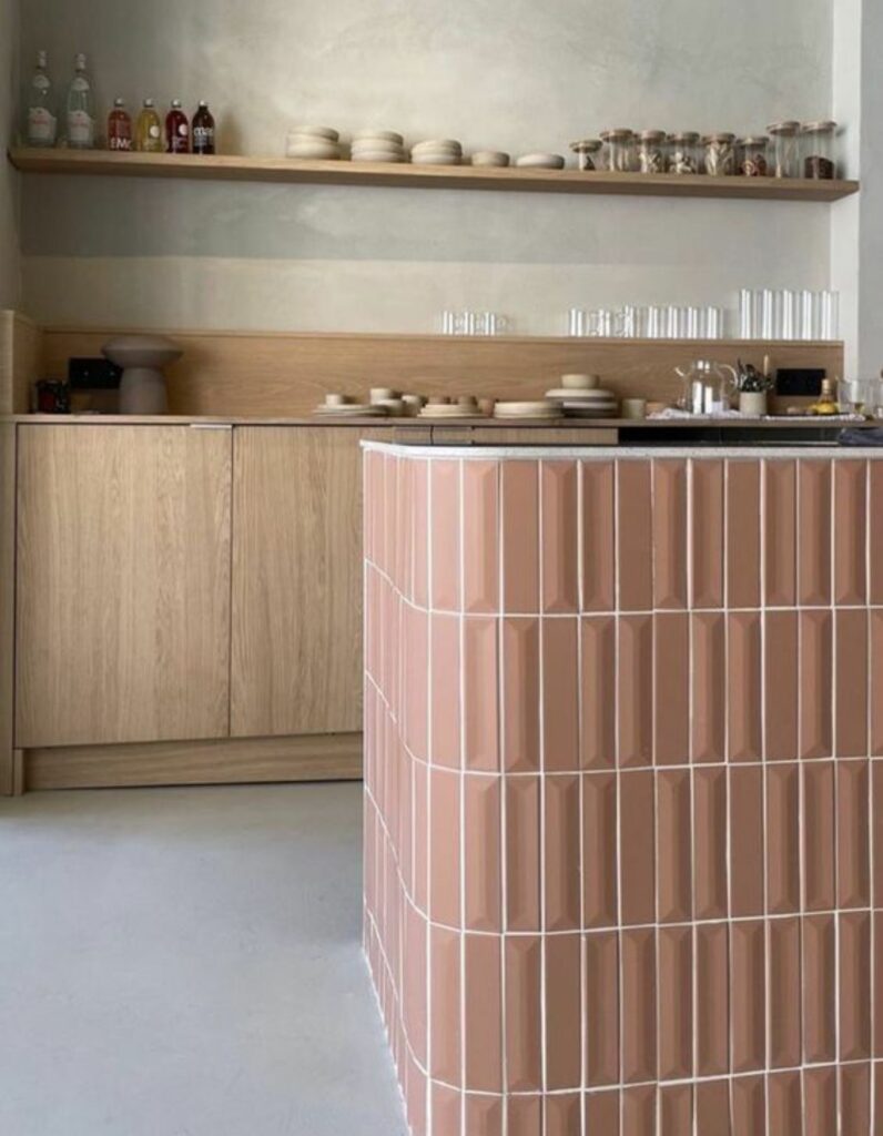 EFFORTLESSLY CHIC - LAB COLOUR THE WORLD