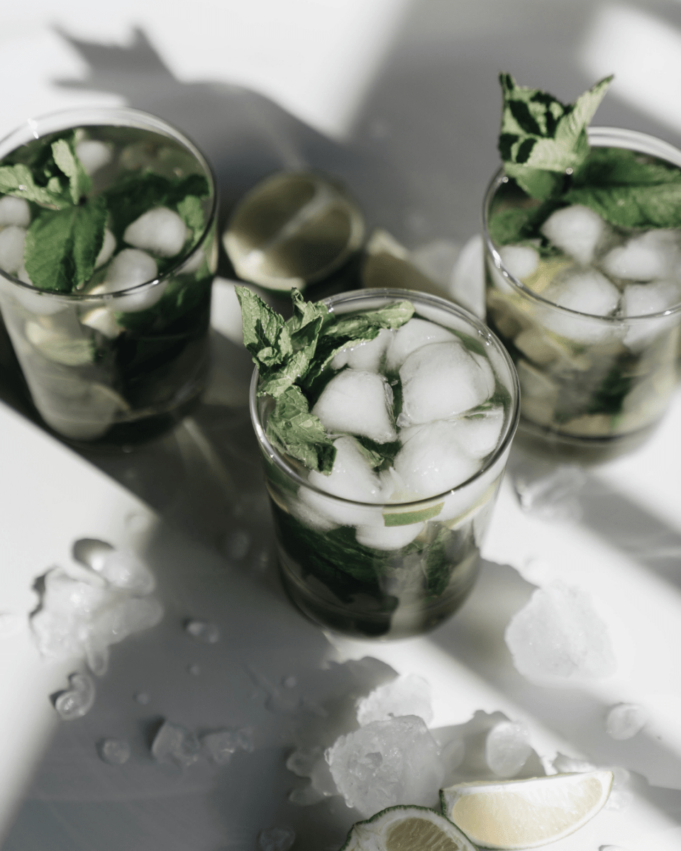 FROZEN COCKTAIL NO. 27 - LAB COLOUR THE WORLD