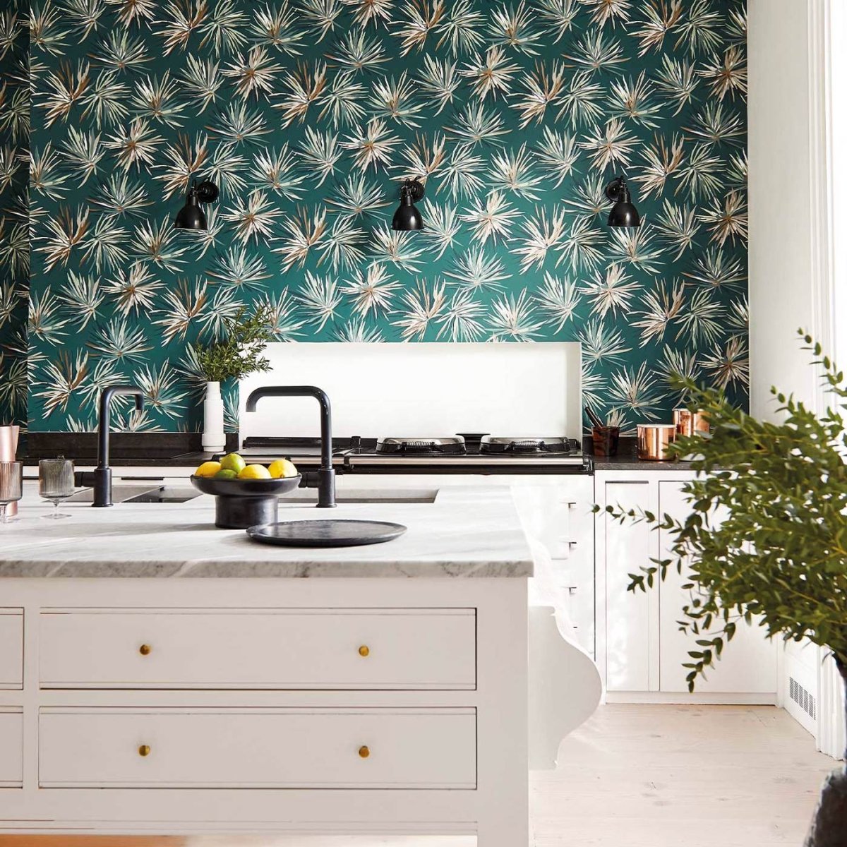Harlequin Aucuba Behang 112747 - LAB COLOUR THE WORLD