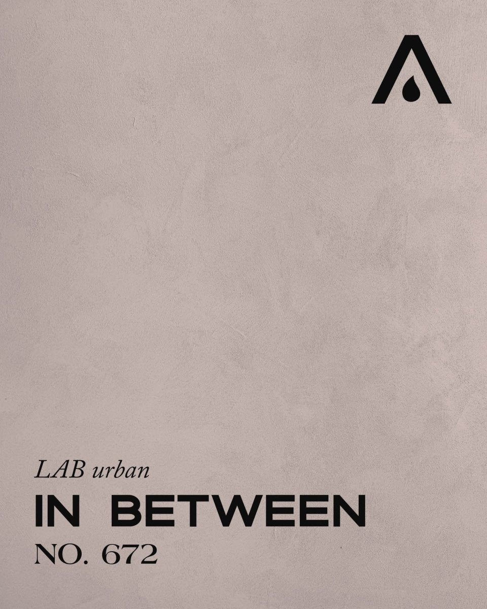 IN BETWEEN NO. 672 - LAB COLOUR THE WORLD