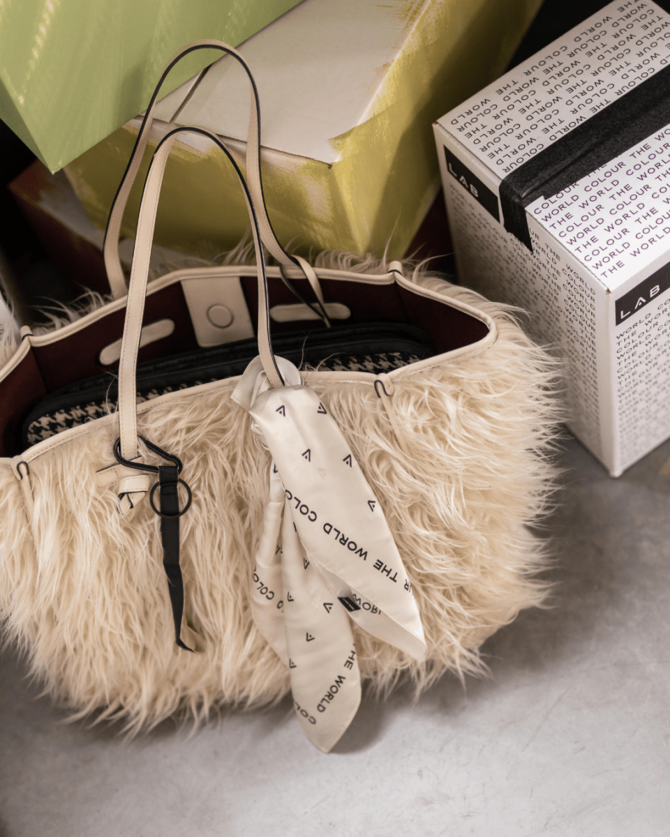 LAB SILK LOGO SCARF - LAB COLOUR THE WORLD