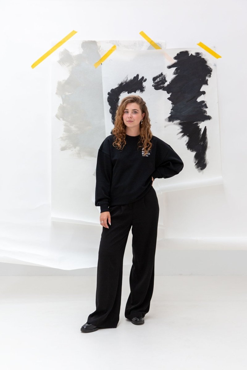 LAB SWEATER SOFT BLACK NO. 282 - LAB COLOUR THE WORLD