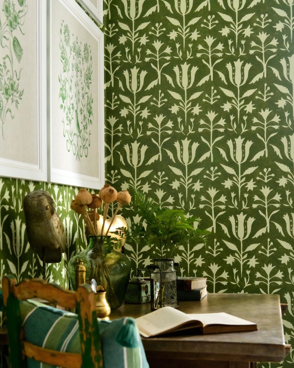 Mind The Gap Tulipan Beechnut Behang WP30032 - LAB COLOUR THE WORLD