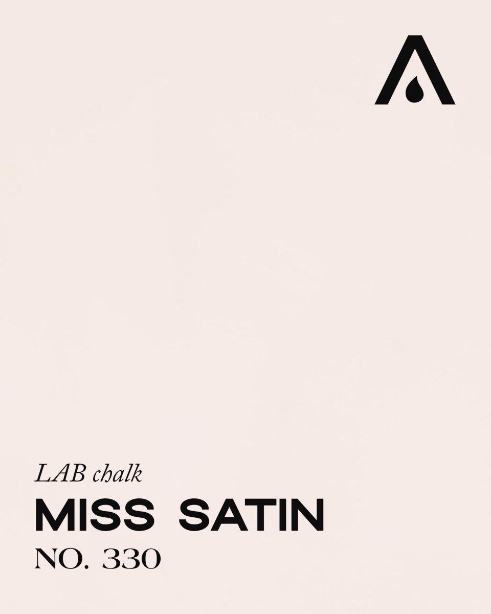MISS SATIN NO. 330 - LAB COLOUR THE WORLD
