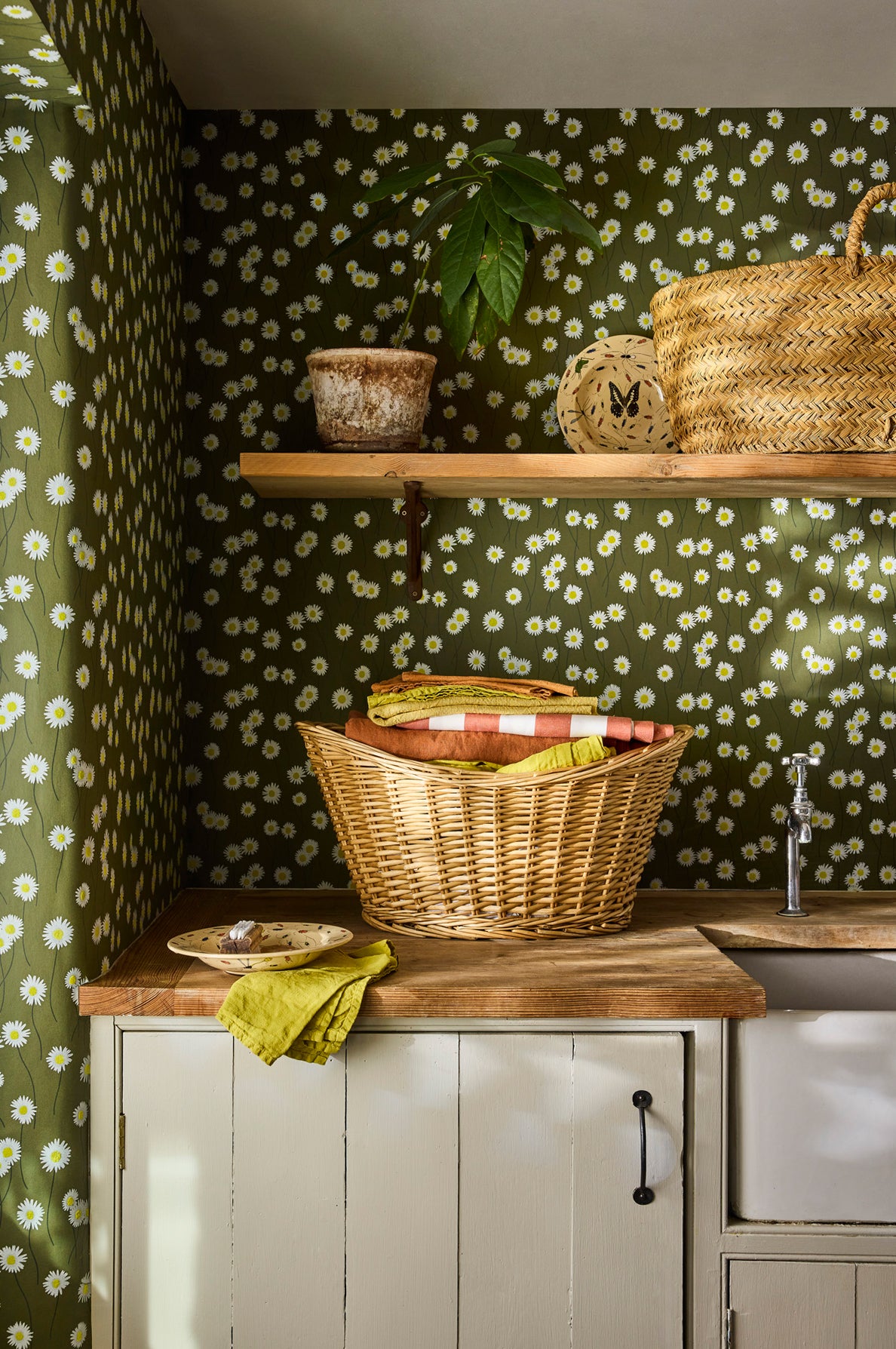 Little Greene Moon Daisies Behang 0234MDOLIVE - LAB COLOUR THE WORLD