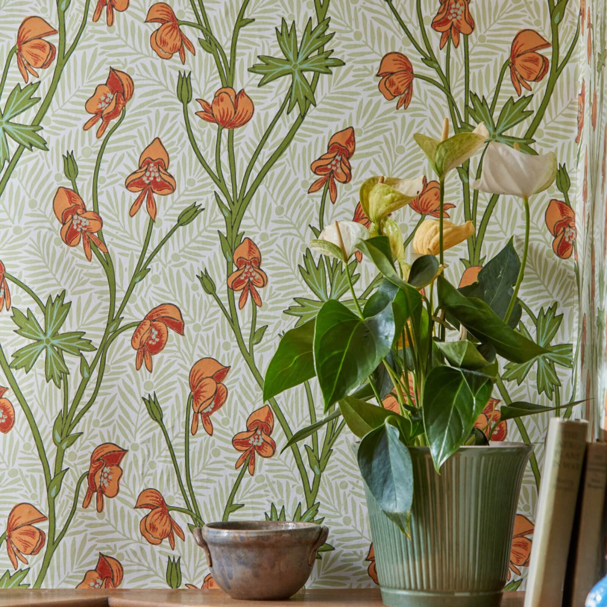 Morris & Co. Monkshood Behang 217345 - LAB COLOUR THE WORLD