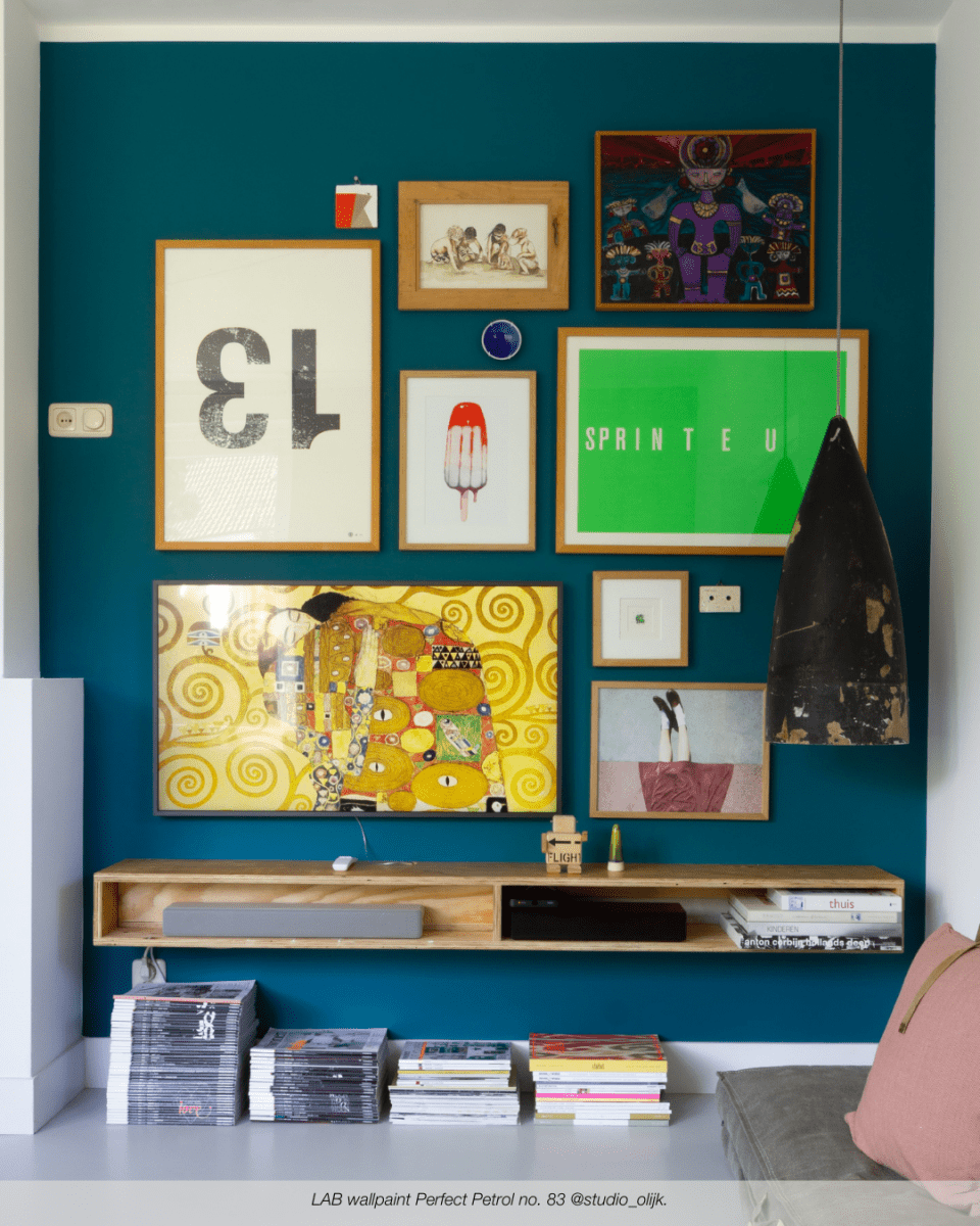 PERFECT PETROL NO. 83 - LAB COLOUR THE WORLD