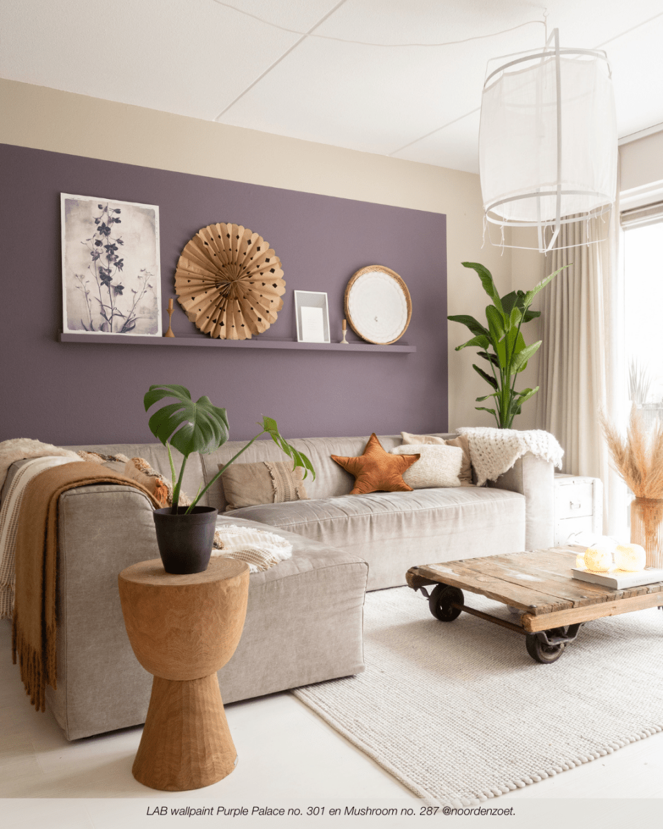 PURPLE PALACE NO. 301 - LAB COLOUR THE WORLD