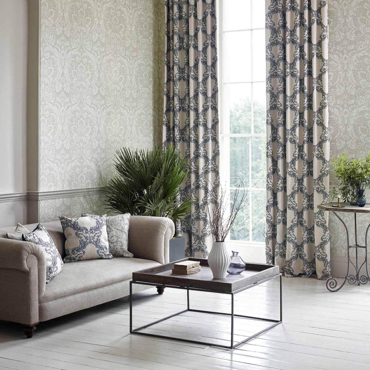 Sanderson Courtney Behang 216407 - LAB COLOUR THE WORLD