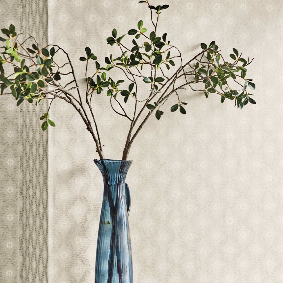 Sanderson Witney Daisy Behang 216874 - LAB COLOUR THE WORLD