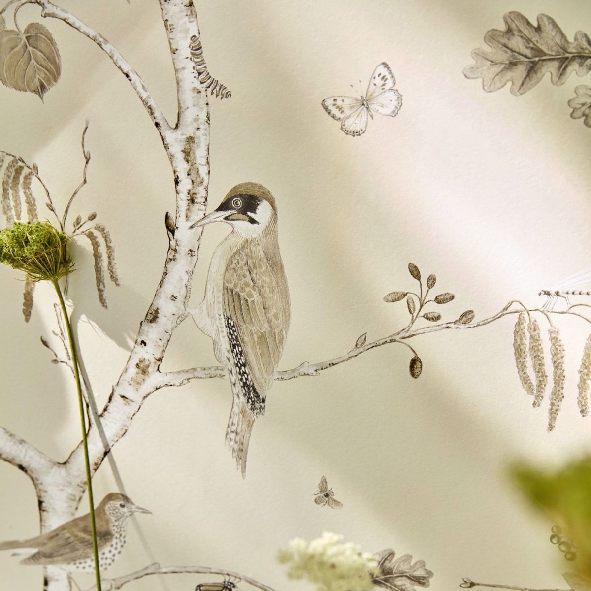 Sanderson Woodland Chorus Behang 215704 - LAB COLOUR THE WORLD