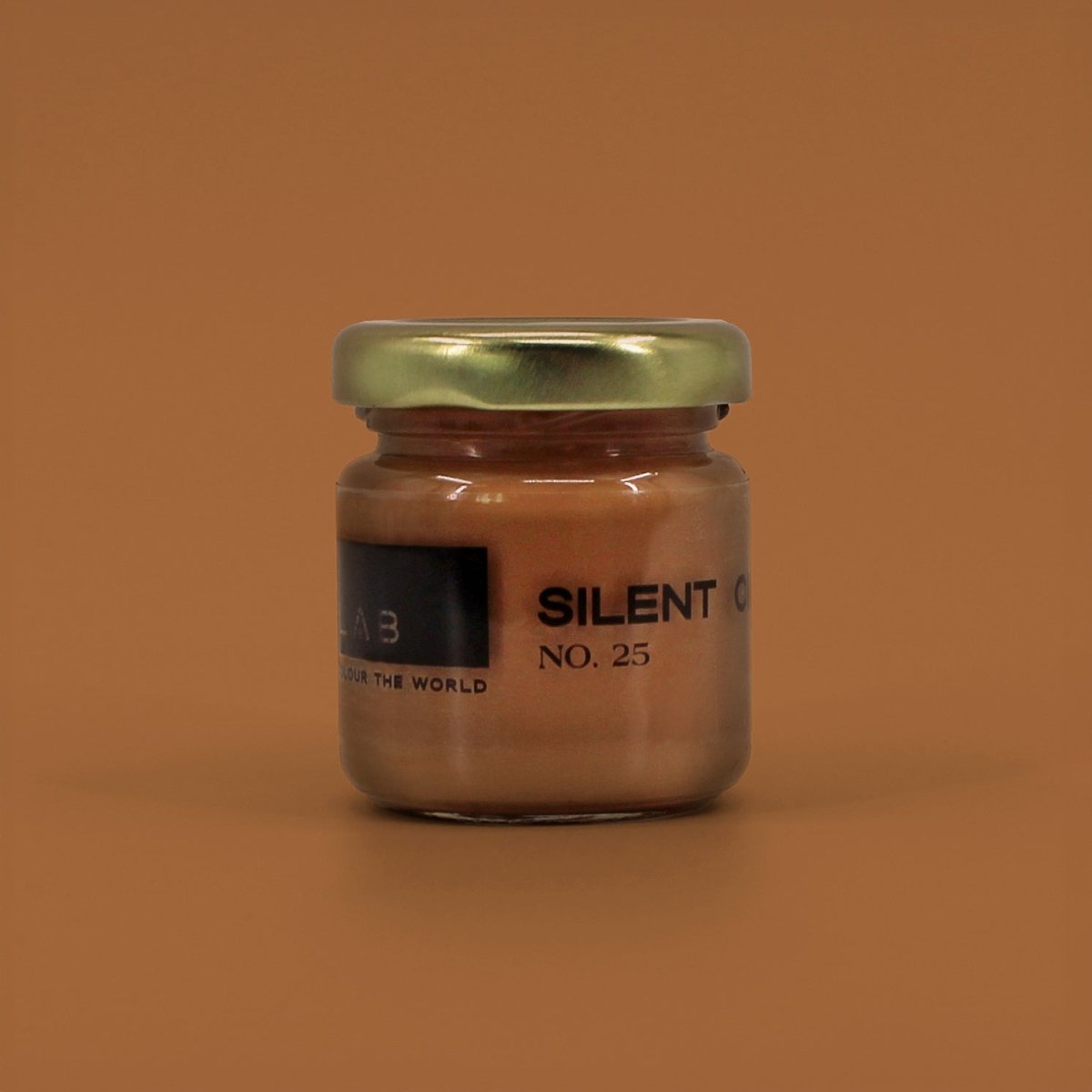 SILENT CINNAMON NO. 25 - LAB COLOUR THE WORLD