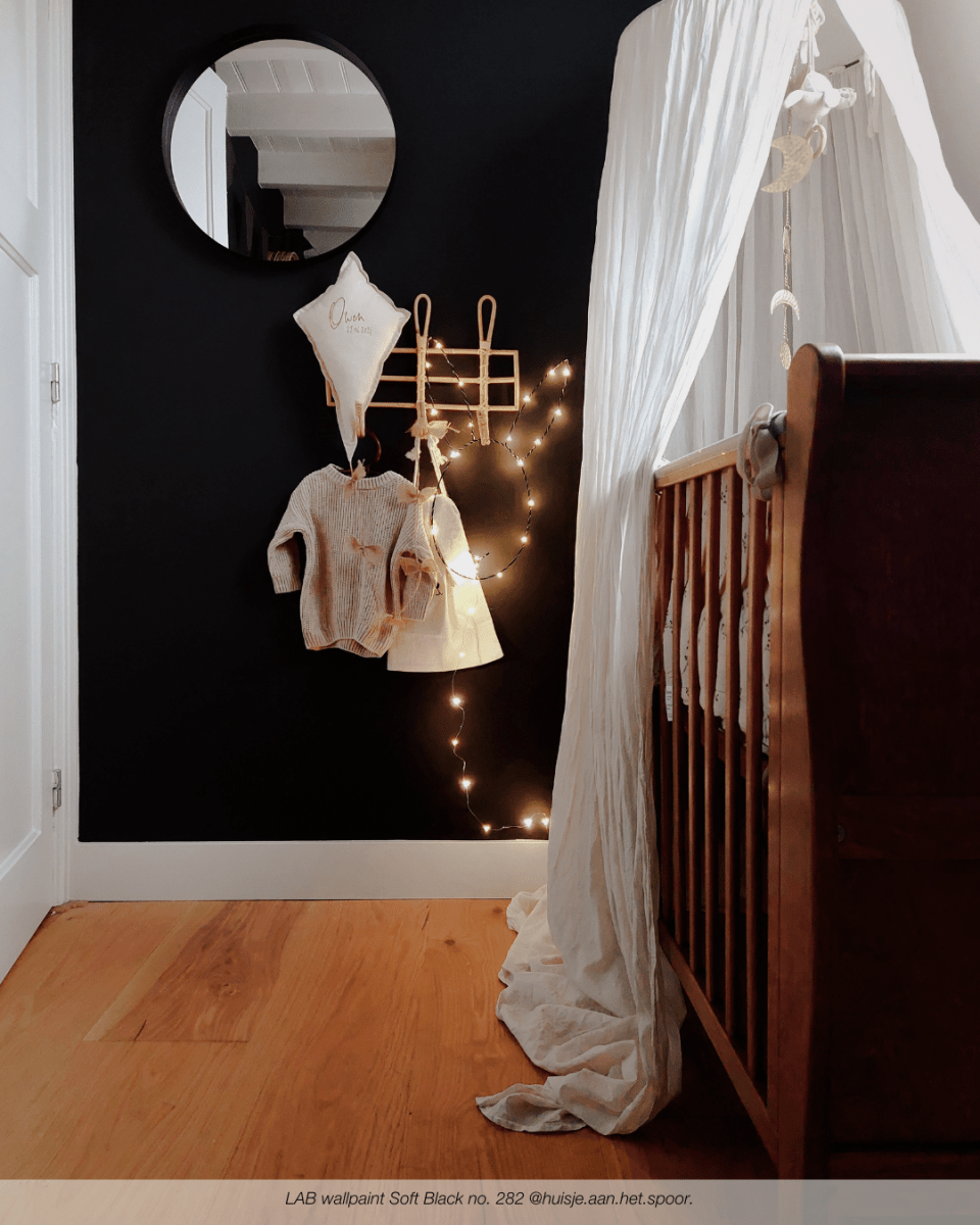 SOFT BLACK NO. 282 - LAB COLOUR THE WORLD
