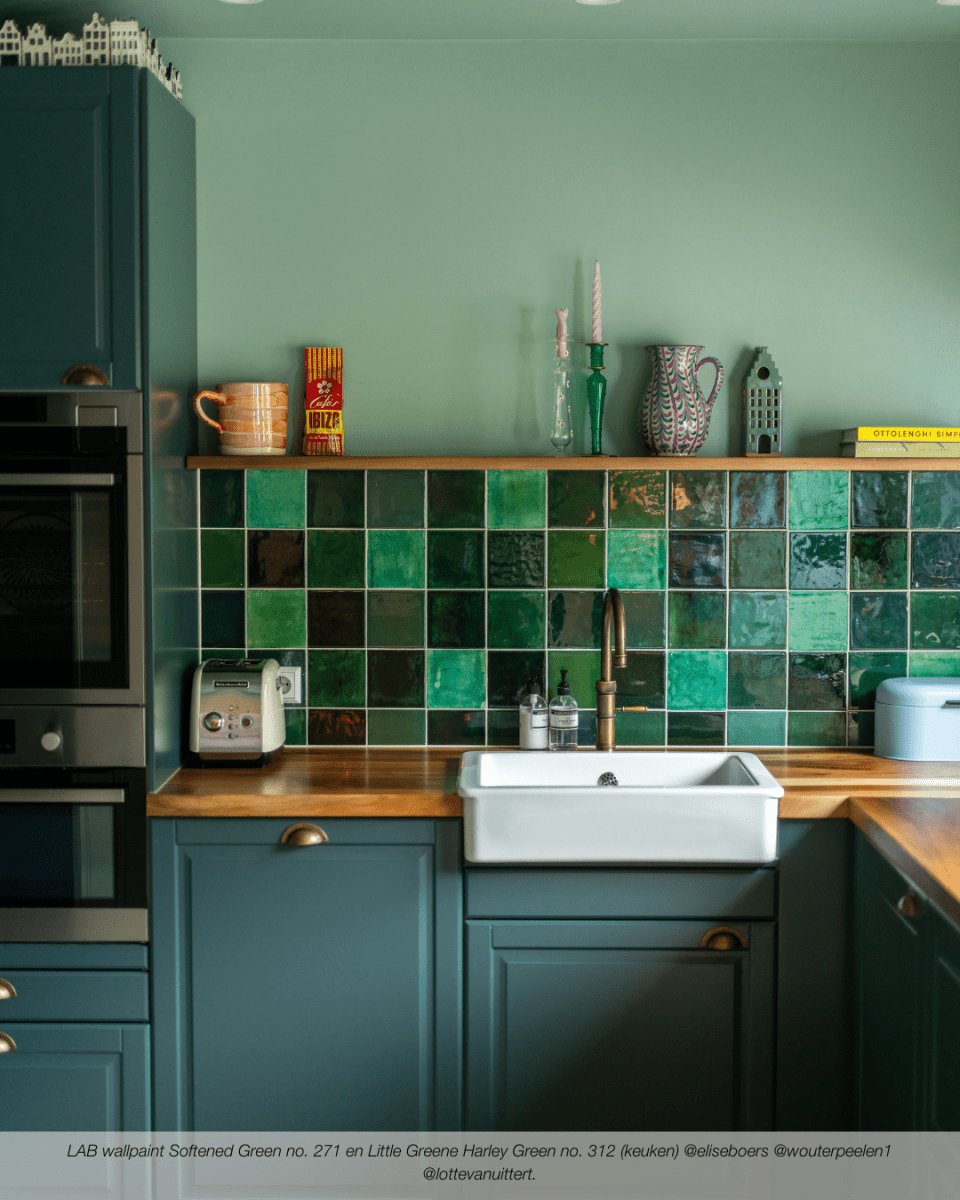 SOFTENED GREEN NO. 271 - LAB COLOUR THE WORLD
