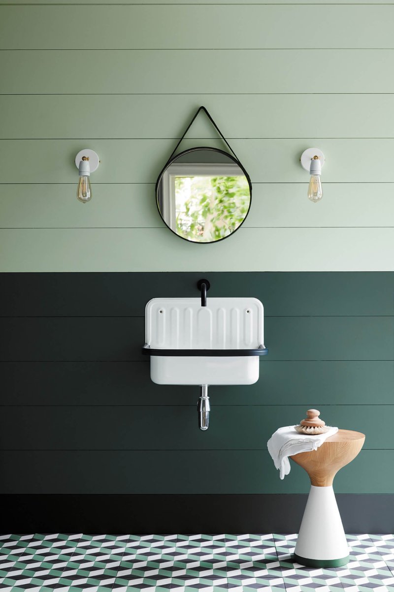 Three Farm Green no. 306 - LAB COLOUR THE WORLD