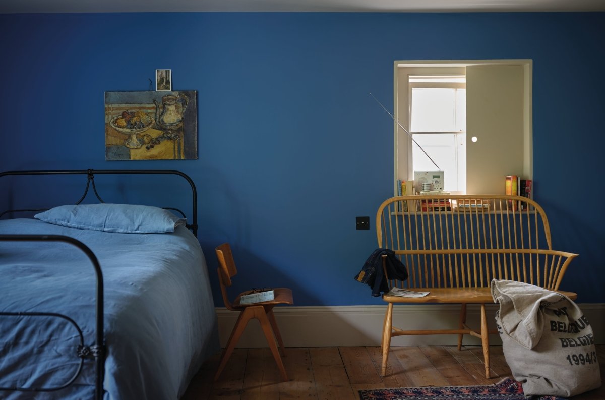 Ultra Marine Blue no. W29 - LAB COLOUR THE WORLD