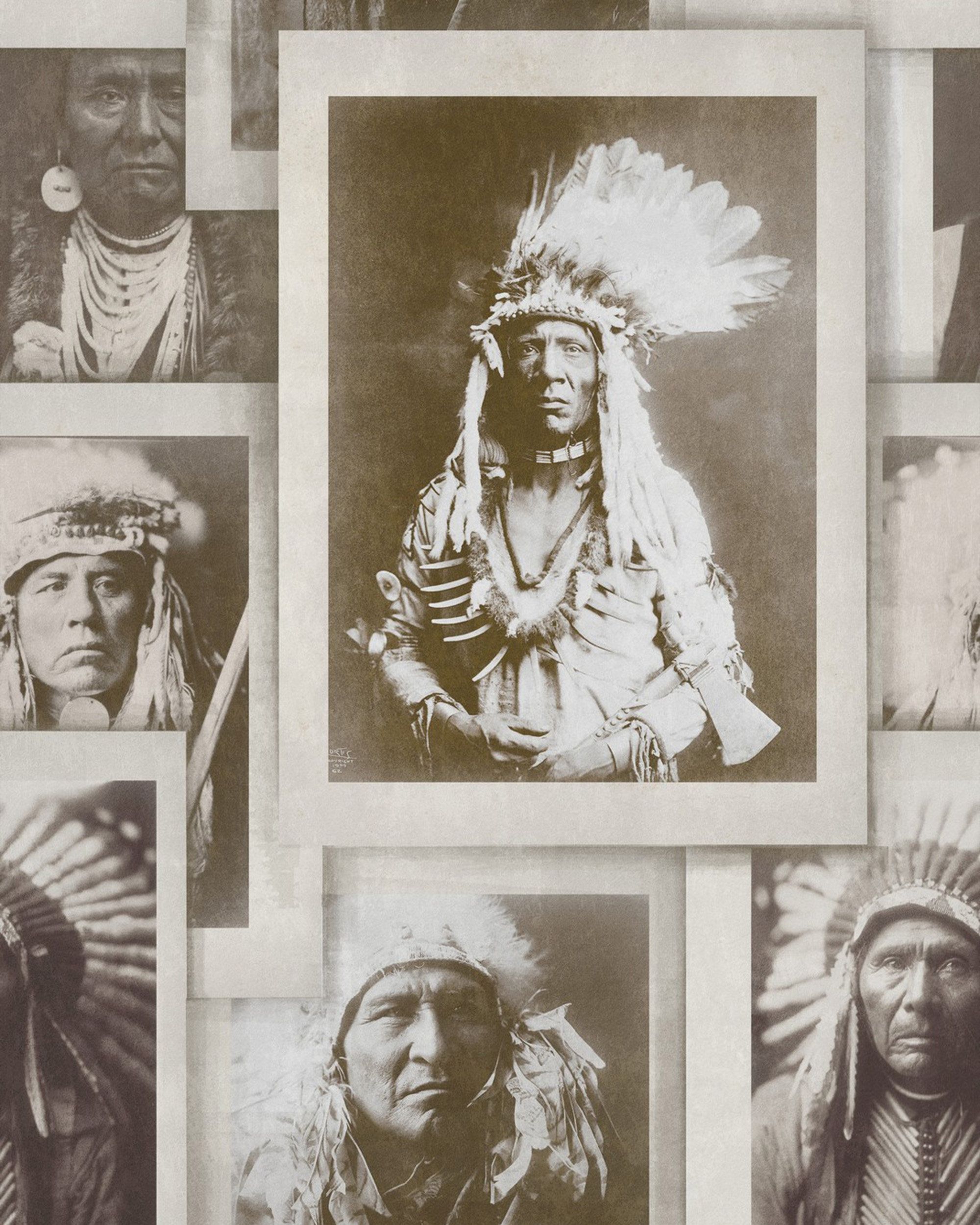 Mind The Gap Indian Chiefs Sepia Behang
