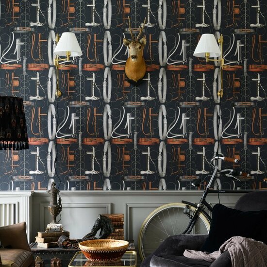 Mind the Gap Equestrian Equipment Behang sfeer