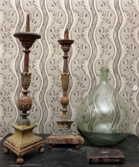 Antoinette Poisson Grenades behang - Luxury By Nature