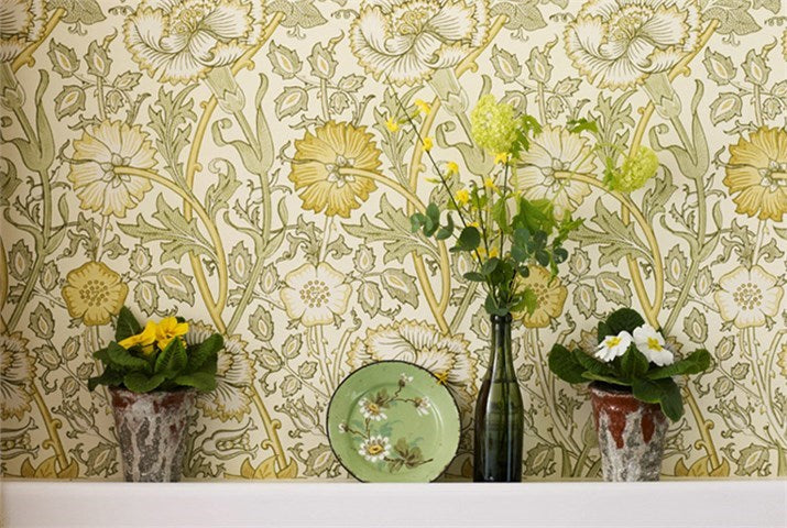 Behang William Morris Pink and Rose Morris & Co