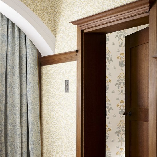 William Morris Willow behang Morris & Co Archive sfeer